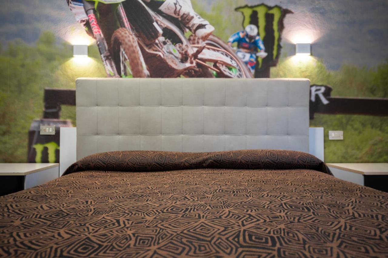 Hotel Ciclamino 피에트라무라타 외부 사진